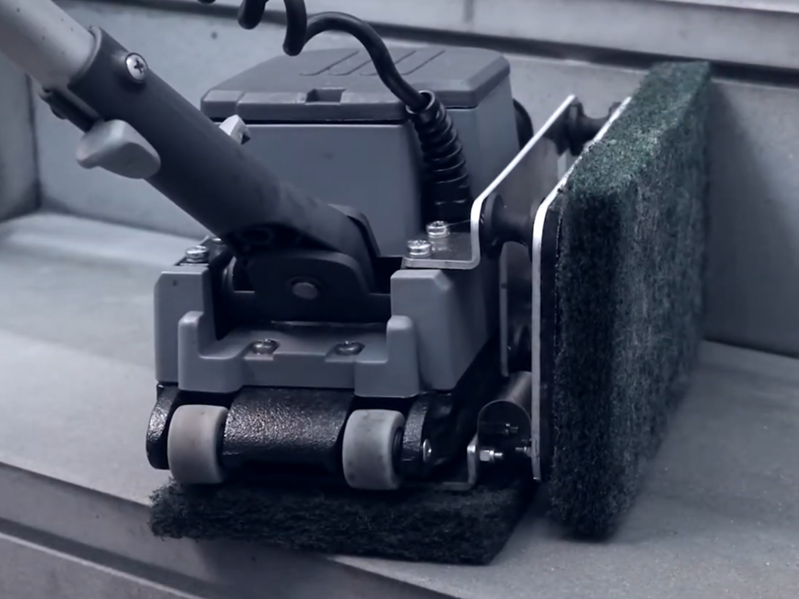 Product image maximized